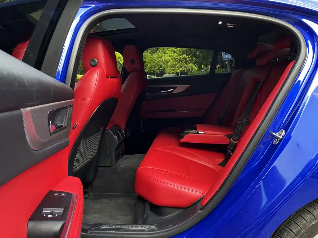Jaguar XEL — миниатюра 7