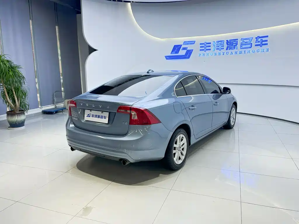 Volvo S60 2017 S60L T3