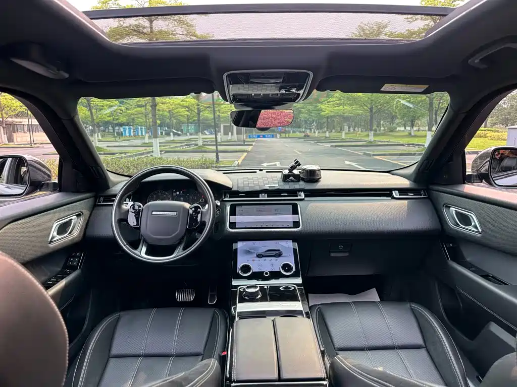 Land Rover Velar — миниатюра 7
