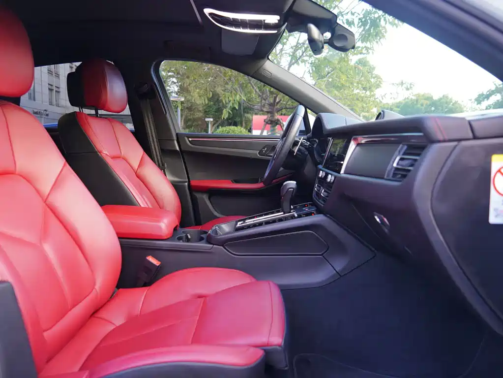 Porsche Macan — миниатюра 8