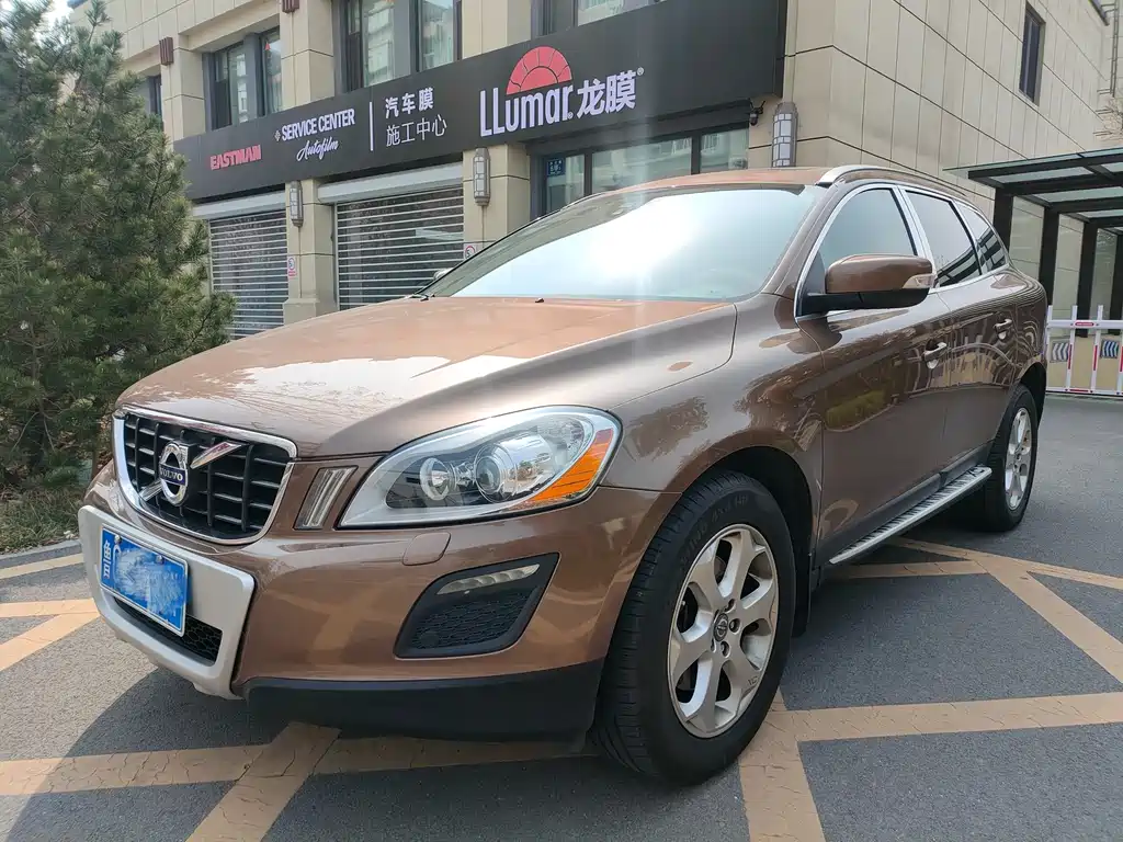 Volvo XC60 (Import) 2011