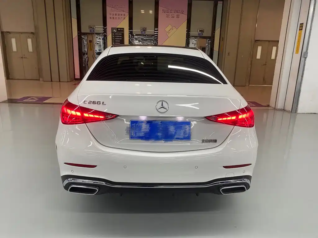 Mercedes-Benz C-Class — миниатюра 23