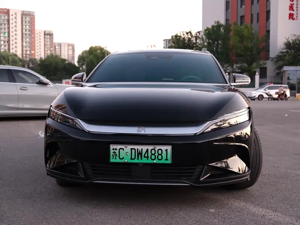 BYD Han — миниатюра 2