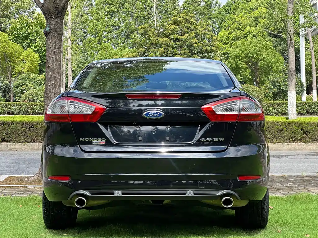 Ford Mondeo Zhisheng — миниатюра 8