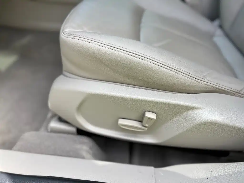 Ford Mondeo Zhisheng — миниатюра 18