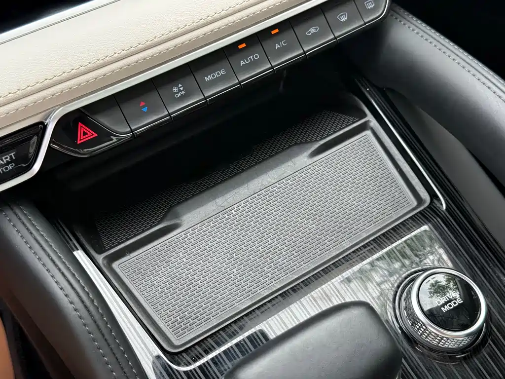 Geely Xingyue L — миниатюра 23
