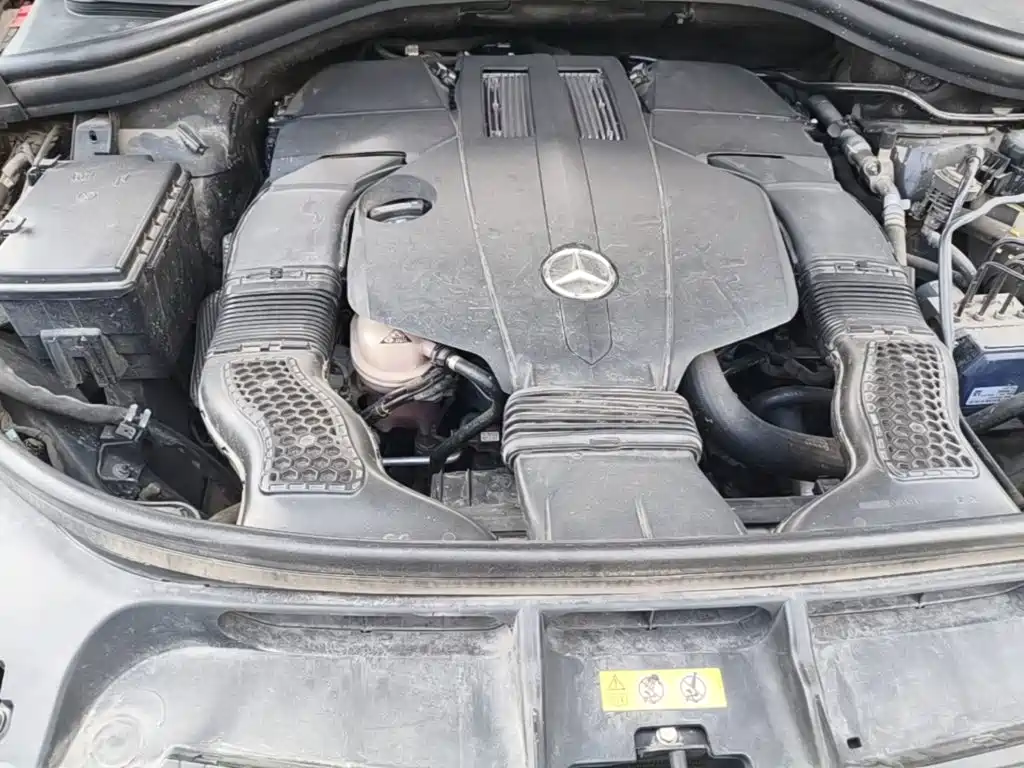Mercedes-Benz GLE (Import) — миниатюра 20