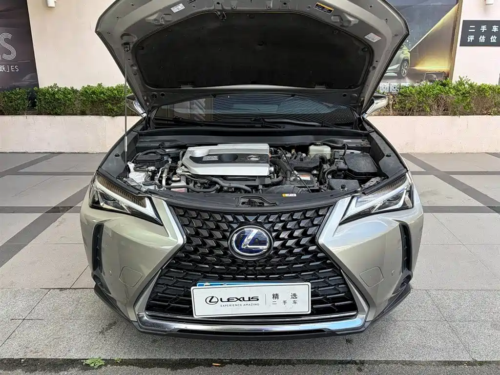 Lexus UX — миниатюра 6