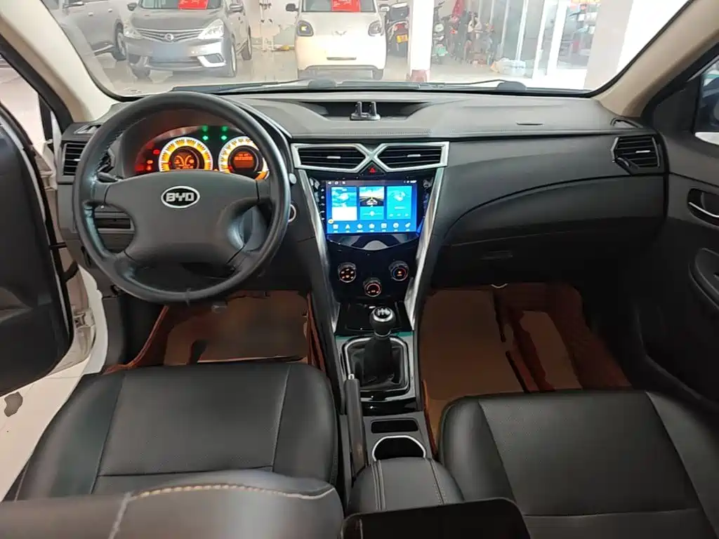 BYD F3 — миниатюра 10