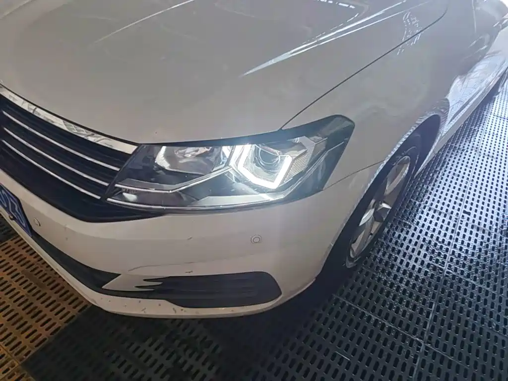 Volkswagen Lavida — миниатюра 24