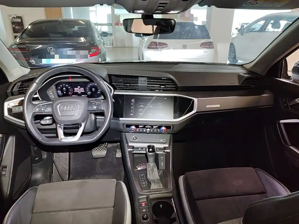 Audi Q3 — миниатюра 10