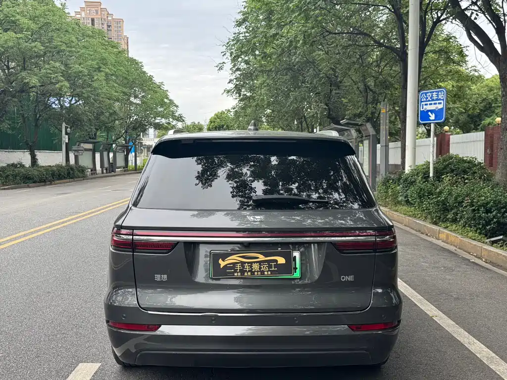 Li Auto Li ONE — миниатюра 8