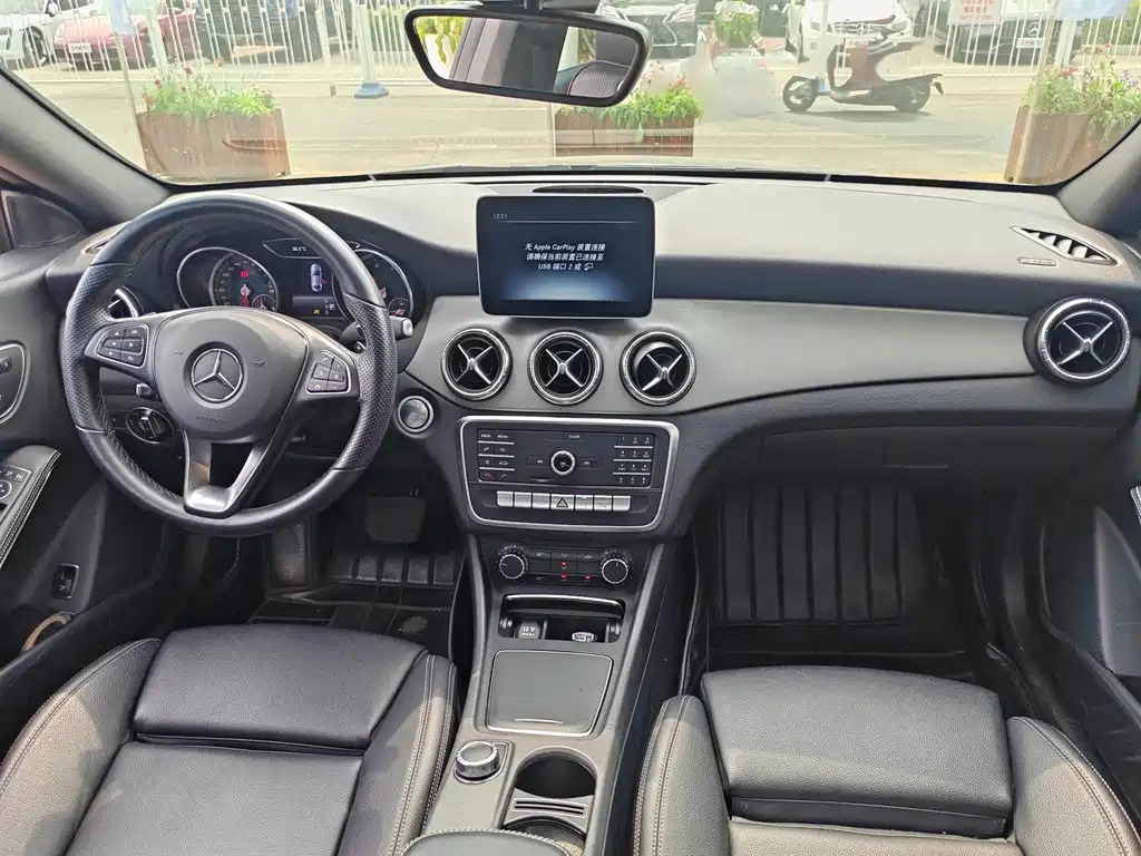 Mercedes-Benz CLA (Import) — миниатюра 11