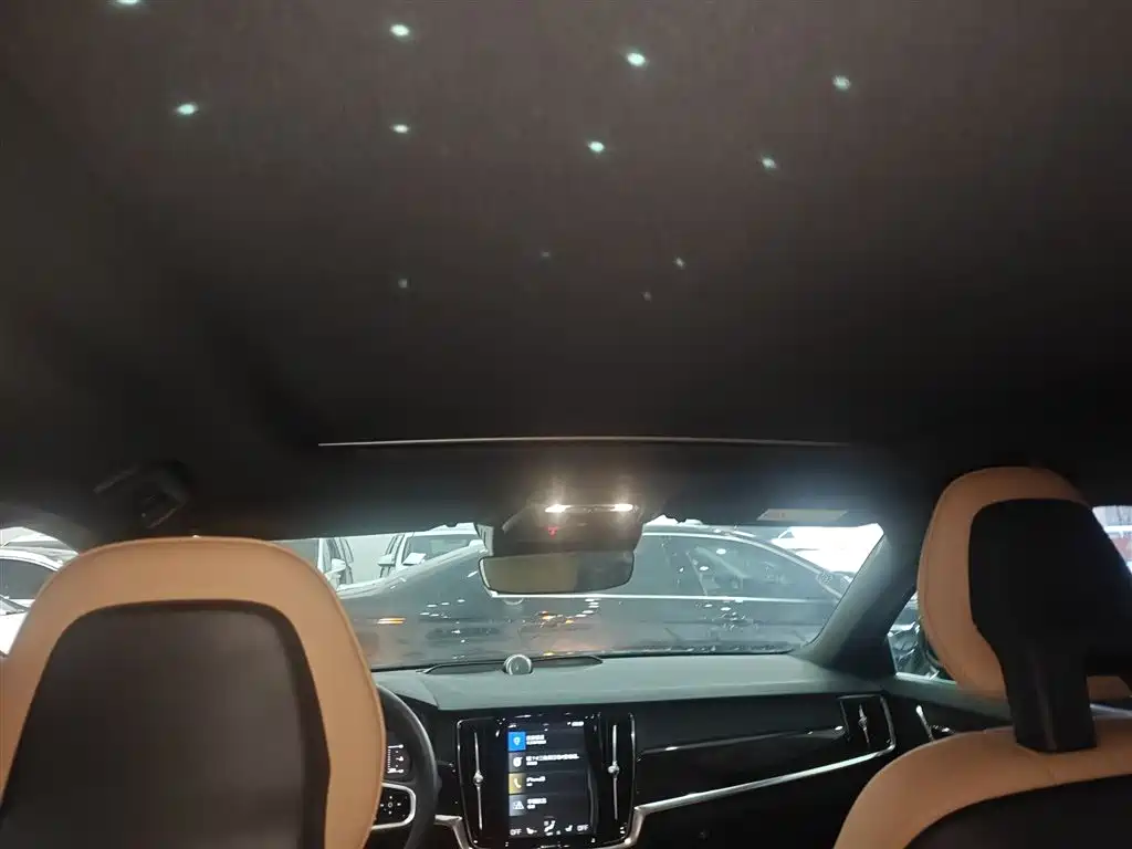 Volvo S90 2018 T4 Smart Vision Edition