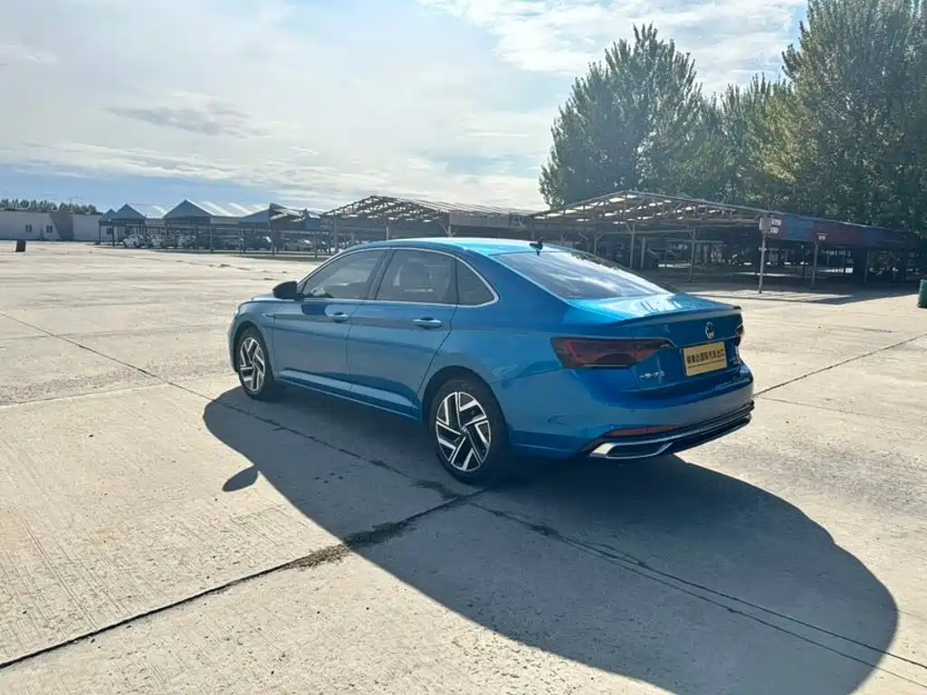 Volkswagen Sagitar — миниатюра 7