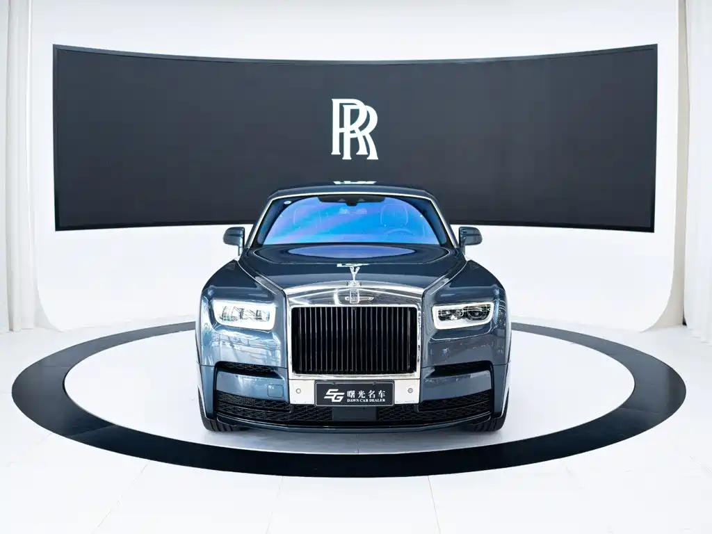Rolls-Royce Phantom — миниатюра 2