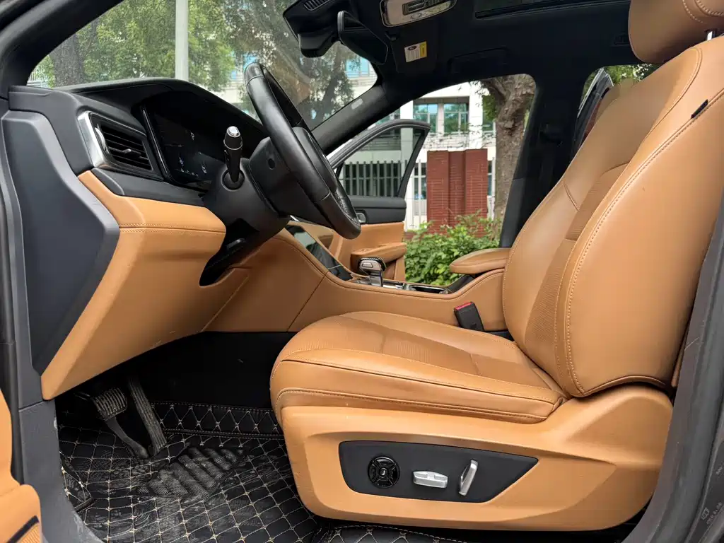 Li Auto Li ONE — миниатюра 10