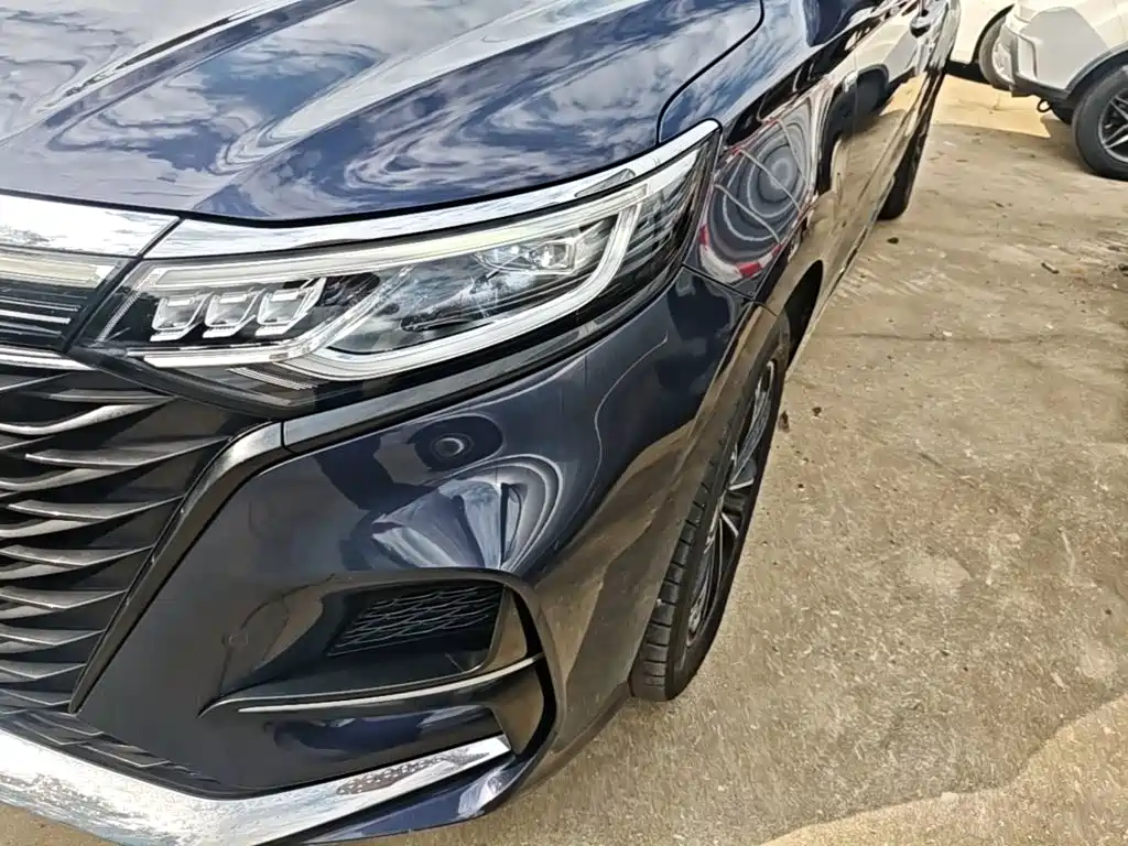 Roewe iMAX8 — миниатюра 24