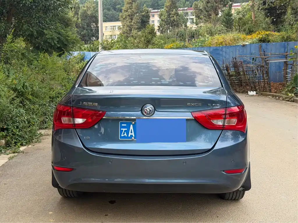 Buick Excelle — миниатюра 5