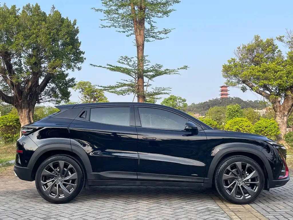 Changan UNI-T — миниатюра 20