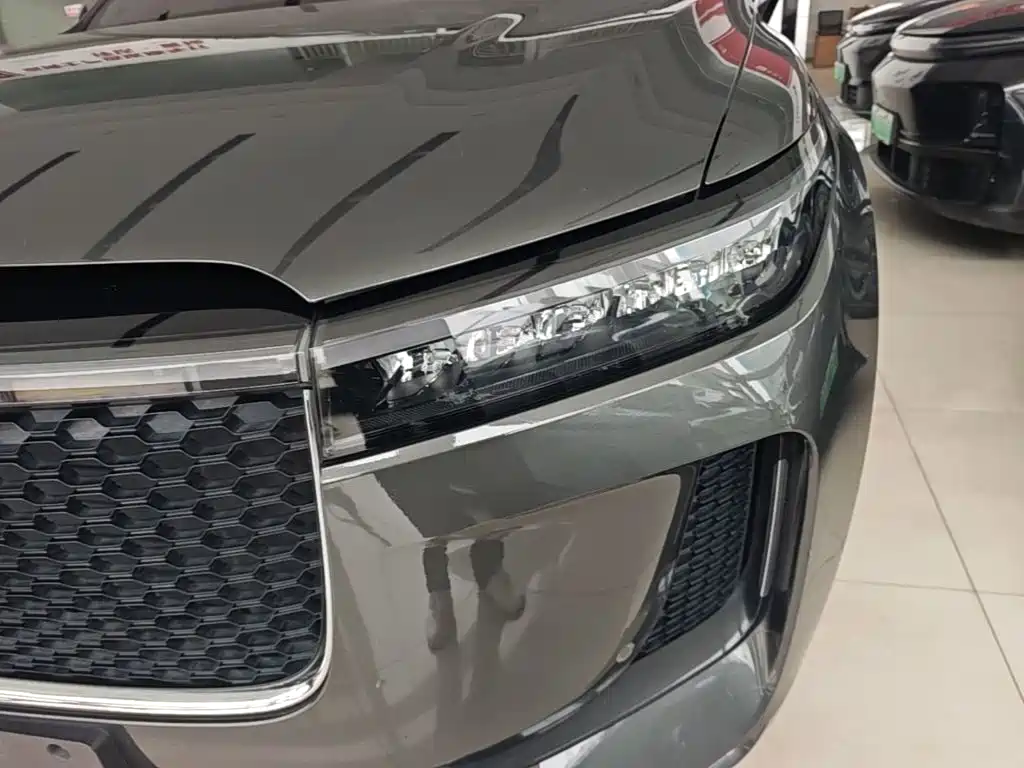 Li Auto Li ONE — миниатюра 24