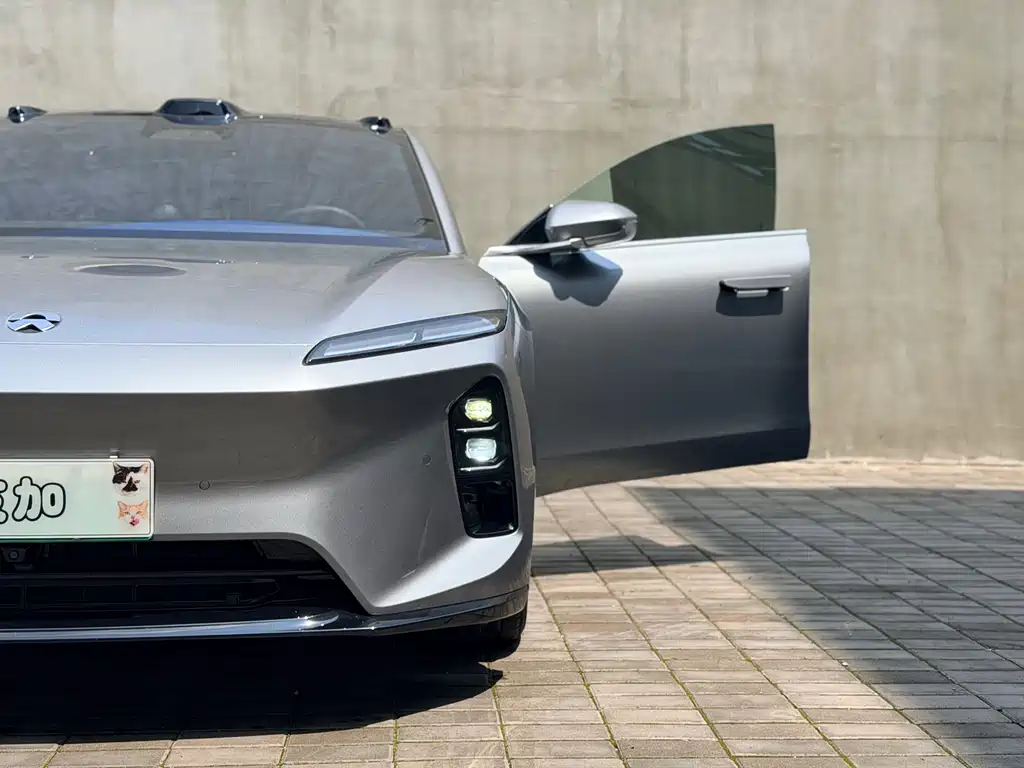 NIO ET5T 2025 75kWh Touring