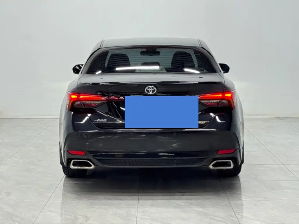 Toyota Avalon — миниатюра 3