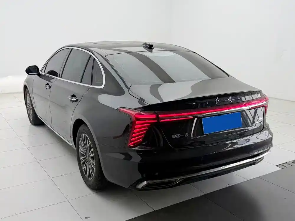 Hongqi Hongqi H5 — миниатюра 9