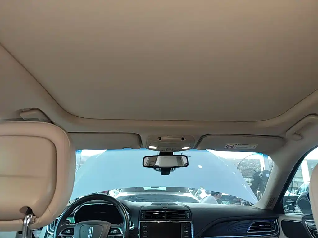Lincoln Continental — миниатюра 18