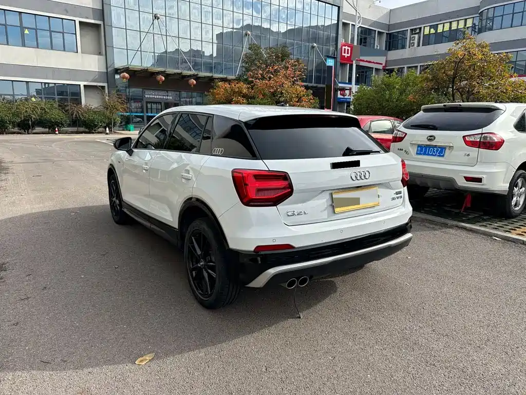 Audi Q2L — миниатюра 7