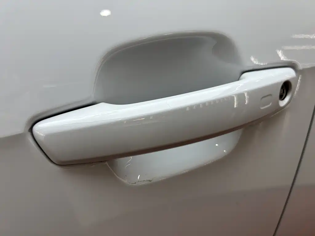 Audi Q2L — миниатюра 27