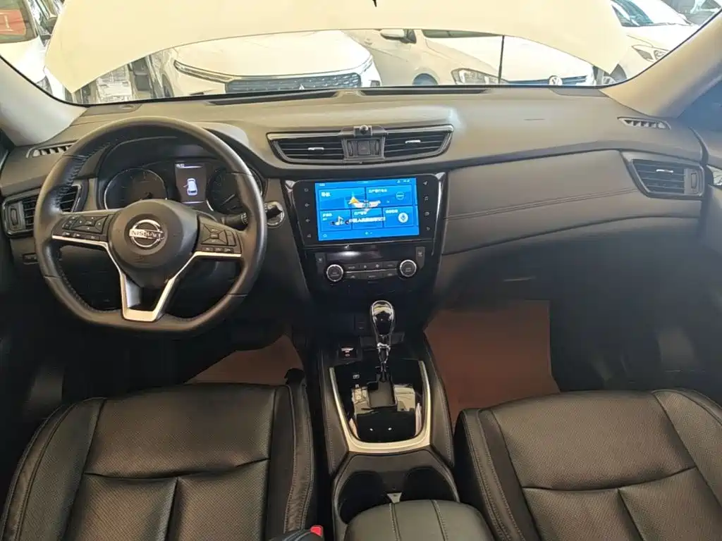 Nissan X-Trail — миниатюра 10