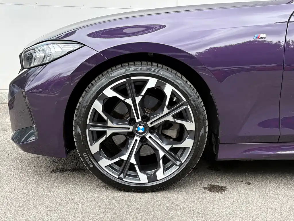 BMW 3 Series 3 2025 330i 50