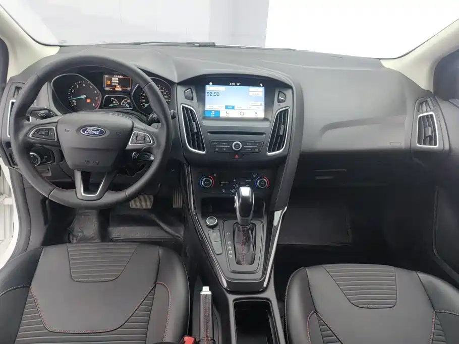 Ford Focus — миниатюра 12