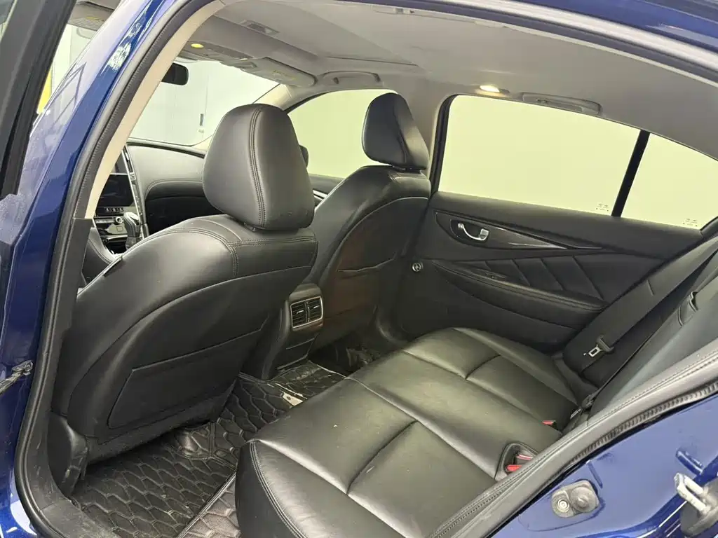 Infiniti Q50L — миниатюра 8