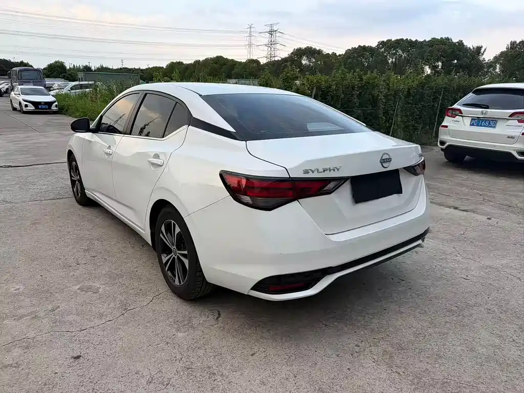 Nissan Sylphy — миниатюра 5