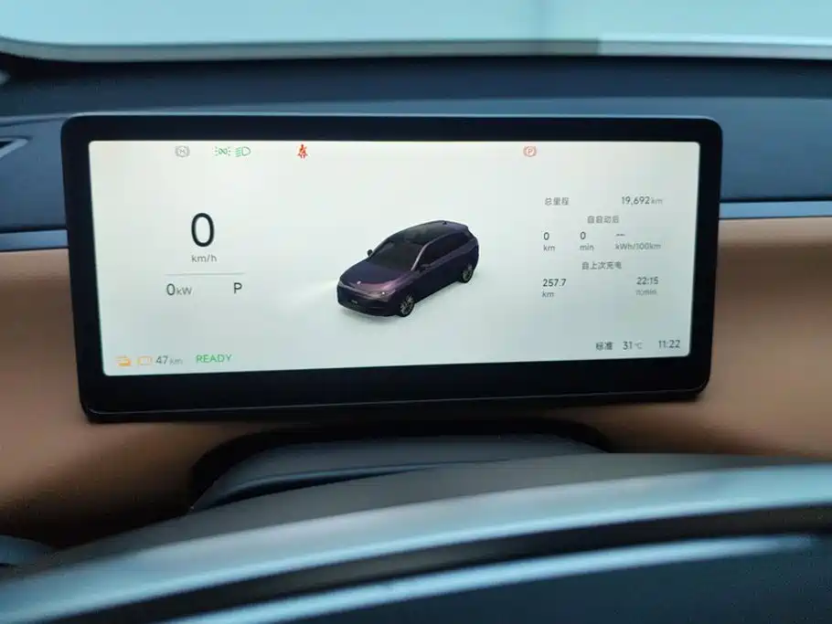 Leapmotor Leapmotor C10 — миниатюра 14