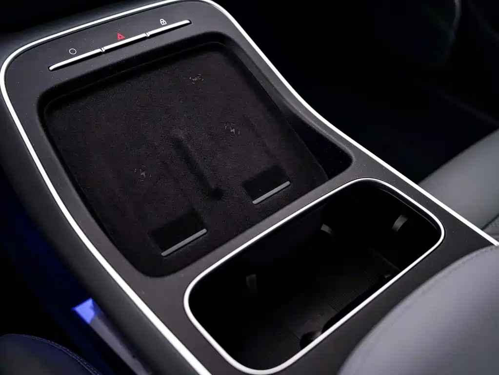NIO ET5T — миниатюра 24