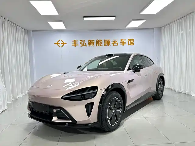 XIAOMI CAR XIAOMI YU7 2025