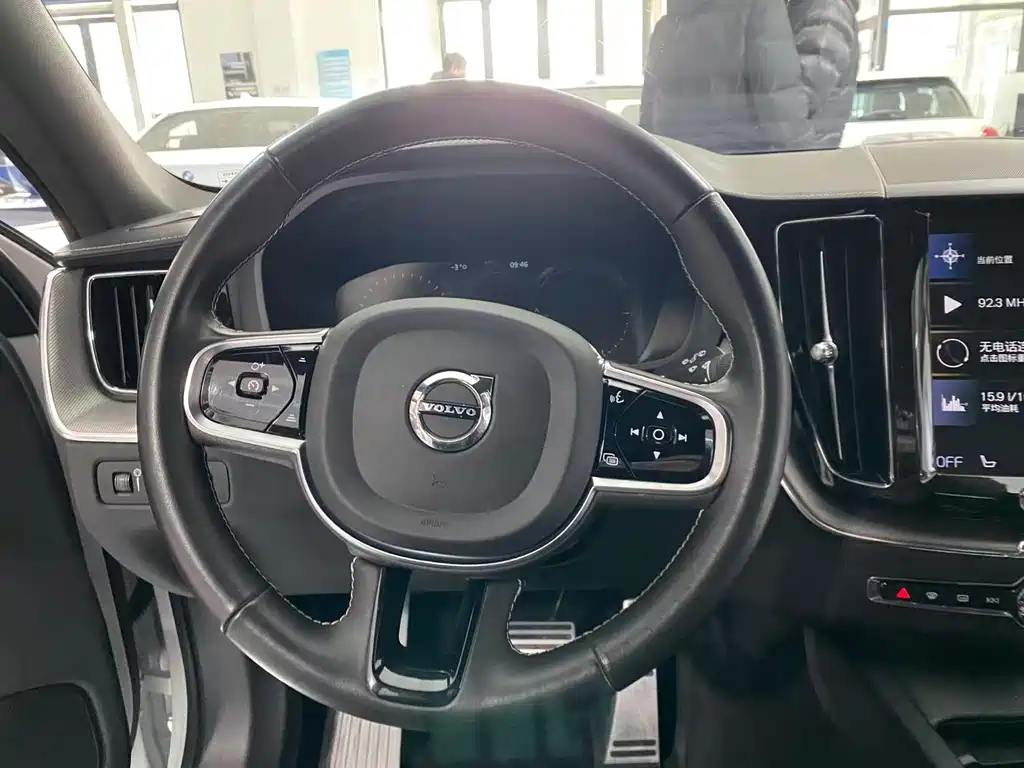 VOLVO XC60 PLUG IN HYBRID