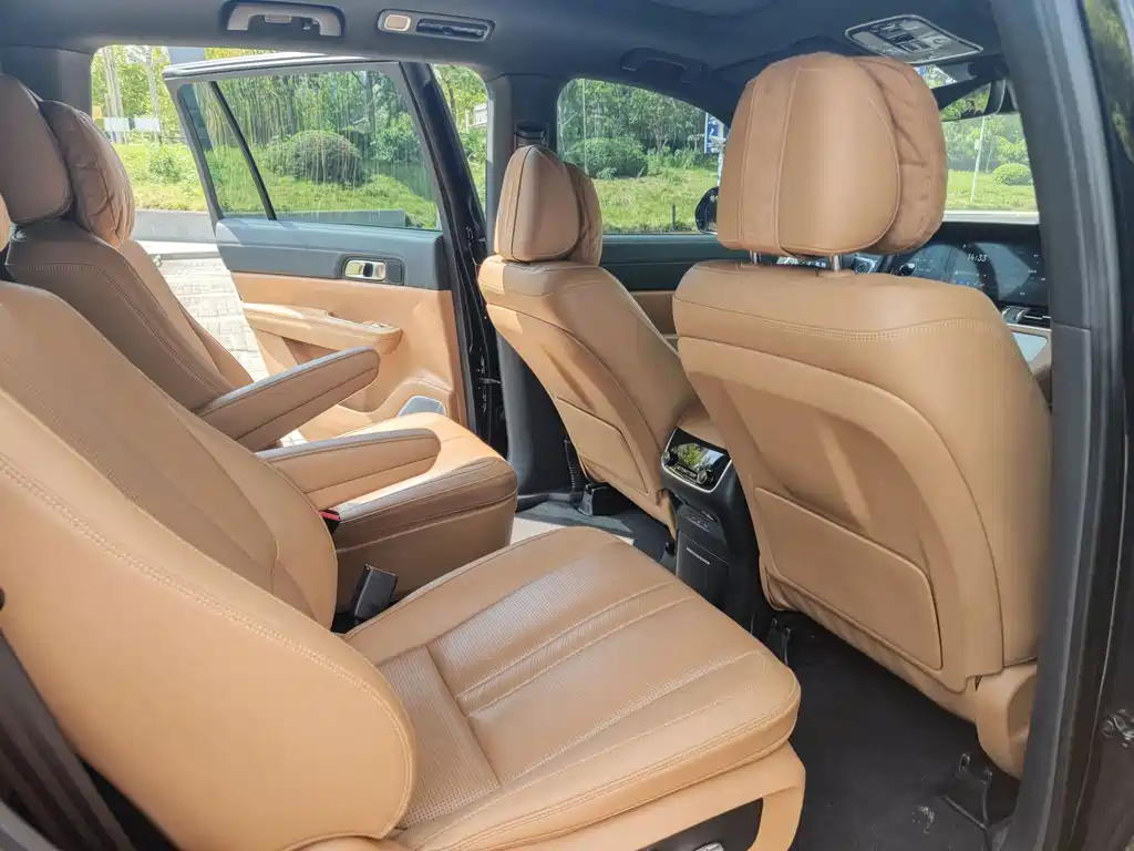 Li Auto Li ONE — миниатюра 9