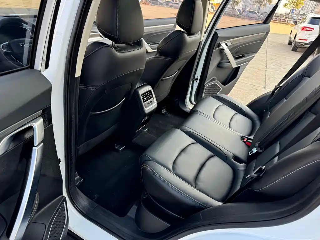 GEELY AUTOMOBILE BOYUE