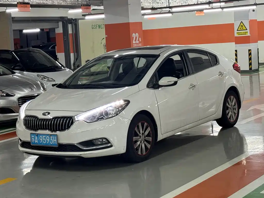 Kia K3 2013