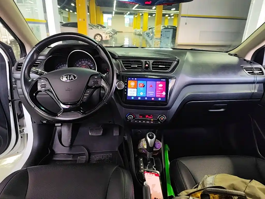 Kia K2 — миниатюра 10