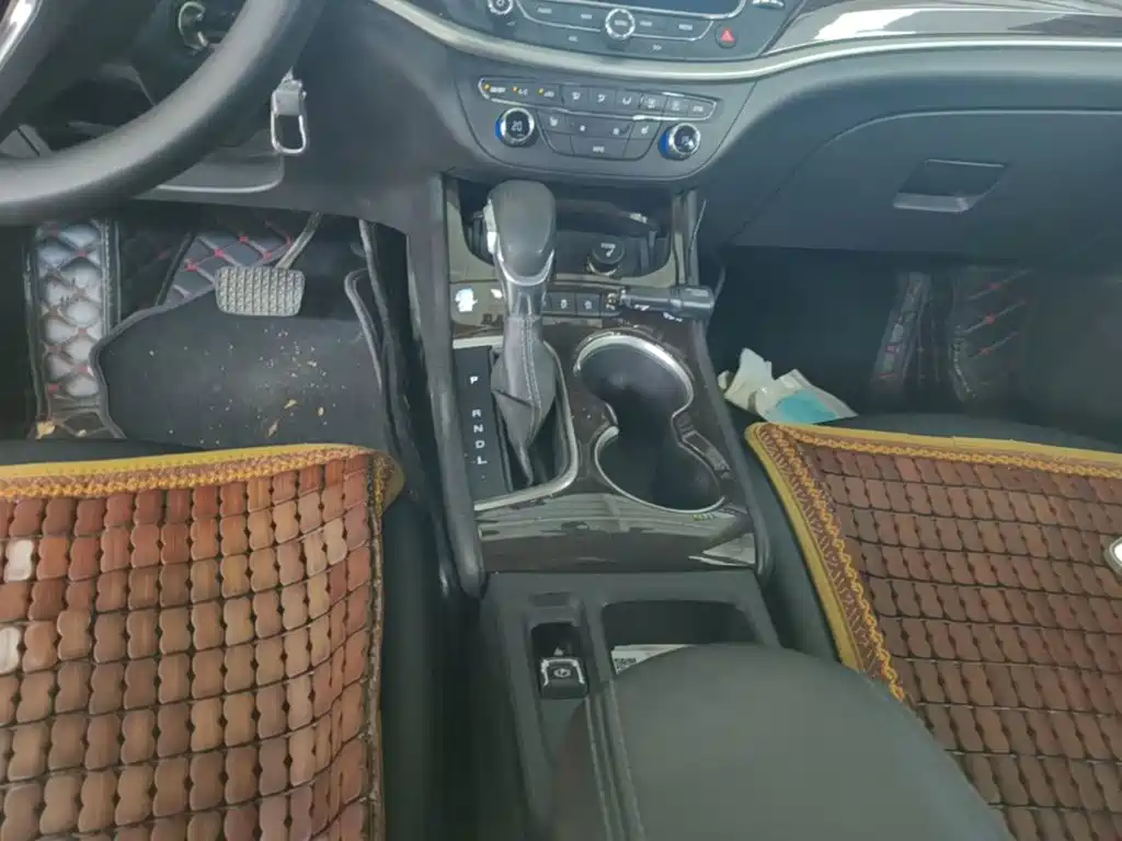 Buick Verano — миниатюра 14