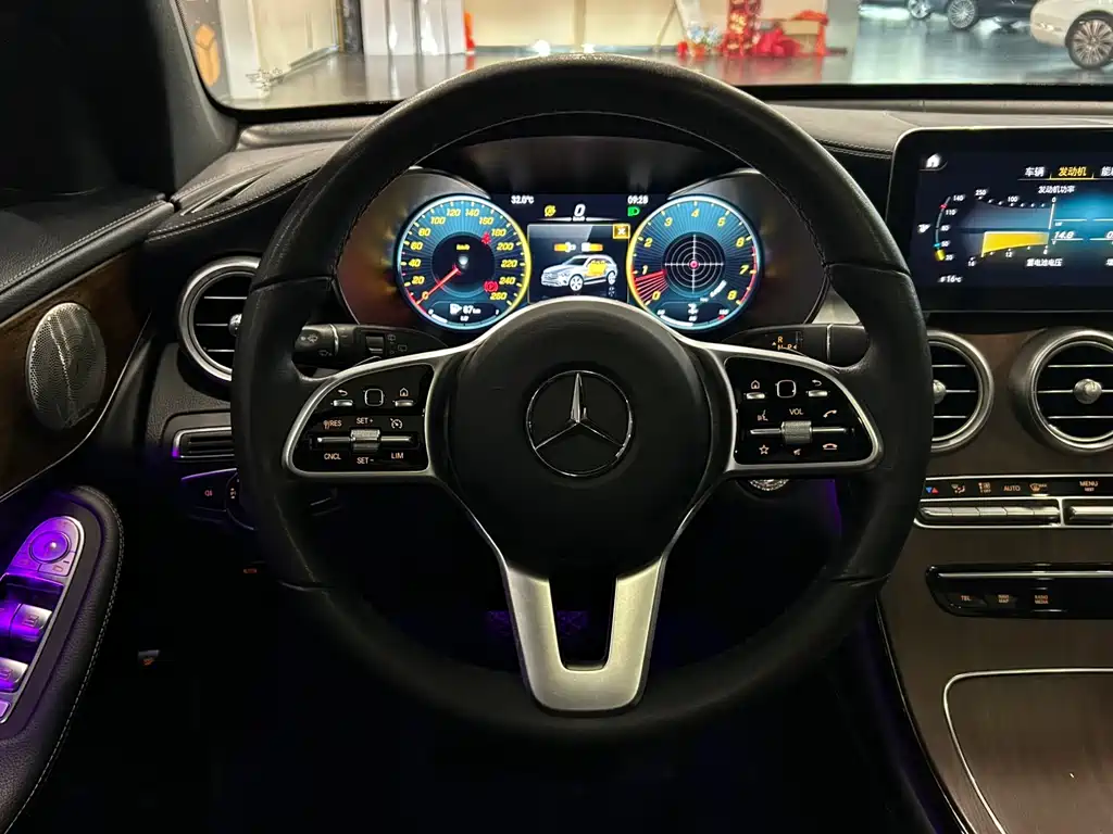 Mercedes-Benz GLC 2021 GLC 300 L 4MATIC