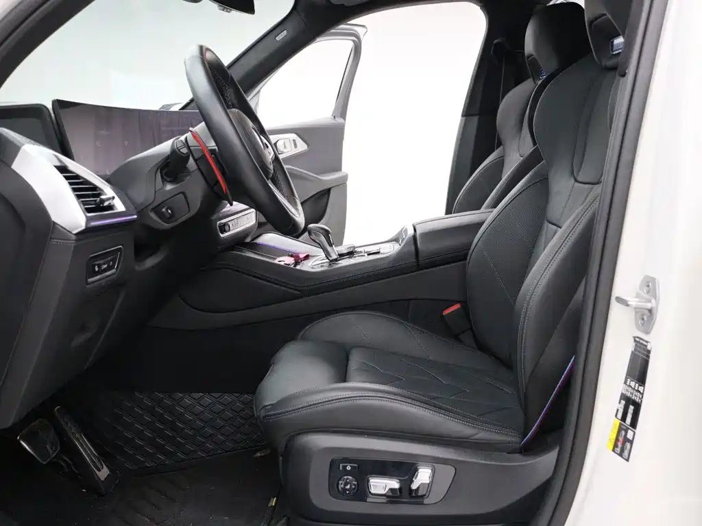 BMW XM — миниатюра 2