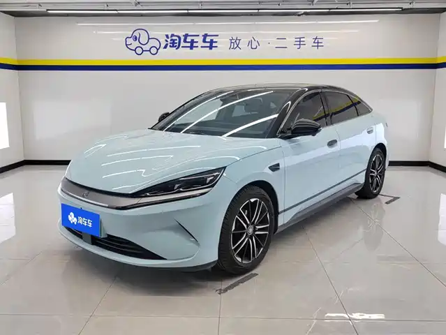 BYD QIN L 2025