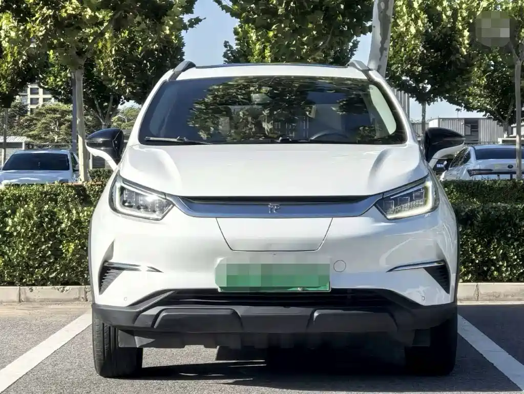 BYD Yuan Pro — миниатюра 2