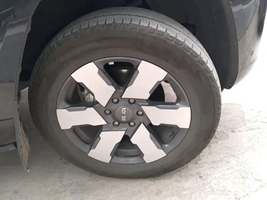 Beijing Off-Road BJ60 EREV — миниатюра 6